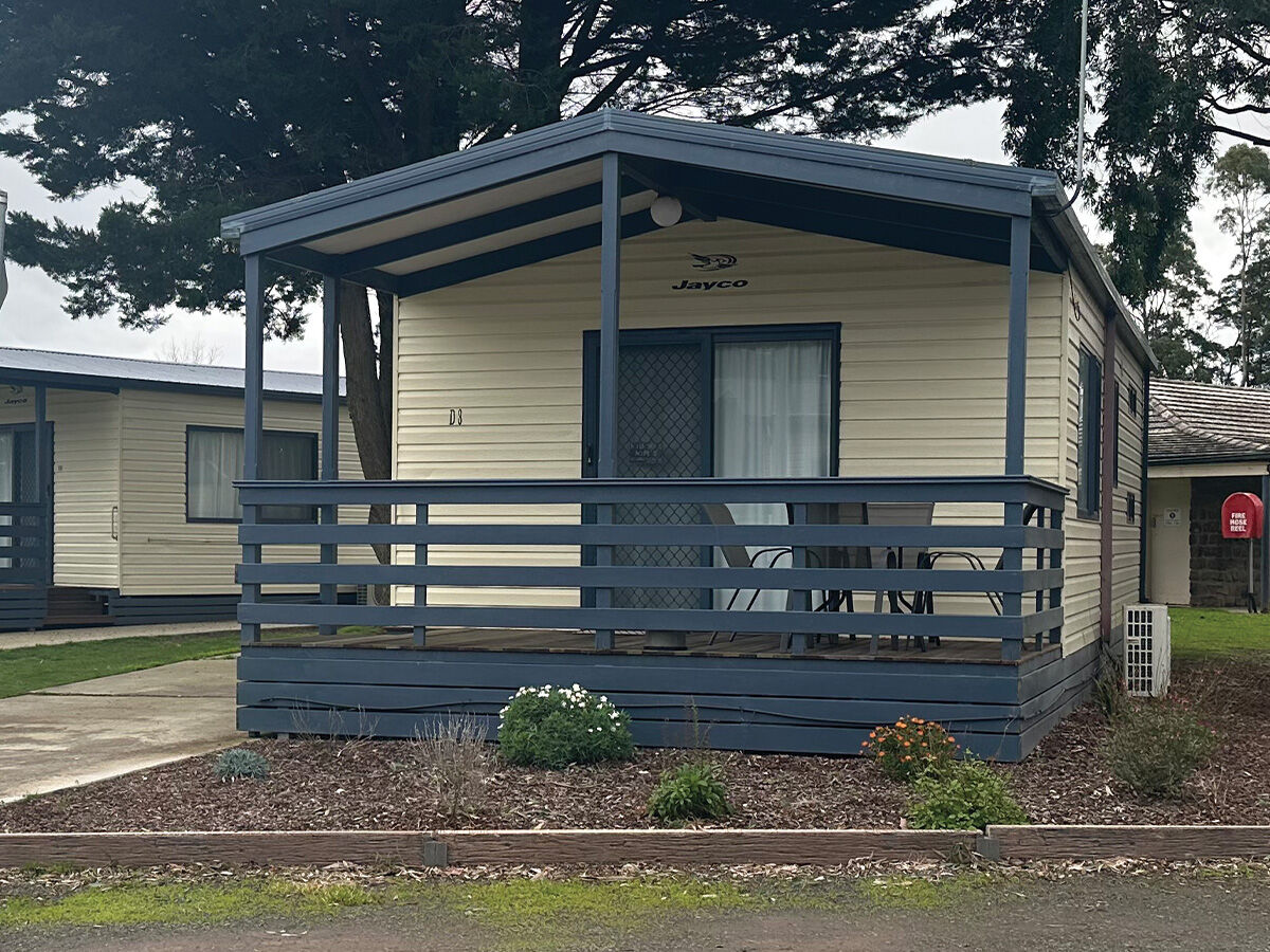 2 Bedroom Large Deluxe Cabin 2 Bedroom Large Deluxe Cabin