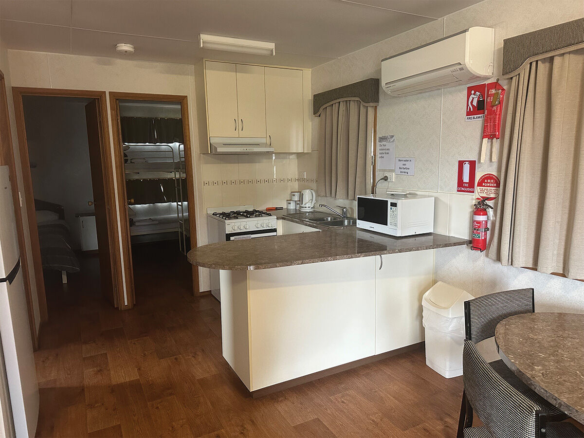 2 Bedroom Large Deluxe Cabin 2 Bedroom Large Deluxe Cabin